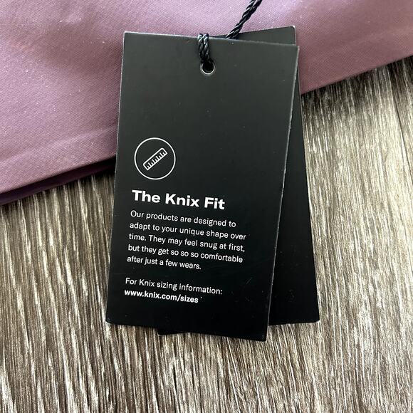NWT Knix Catalyst Front Zip Sports Bra Size 5 38DD Dahlia Purple Maximum Support - Picture 12 of 13